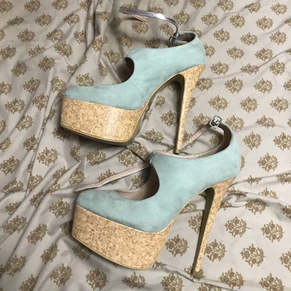 Mint green heels. Only wore a few times.