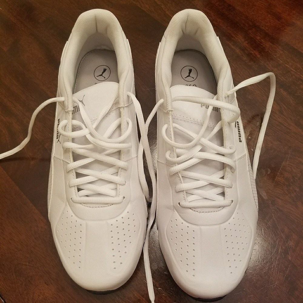 Men's Puma Cross Trainer Tennis shoes 10.5