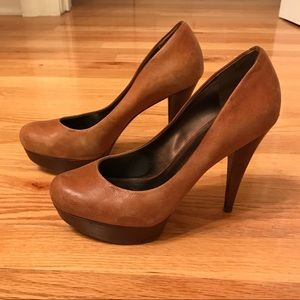 Guess Luggage Color Platform Heels