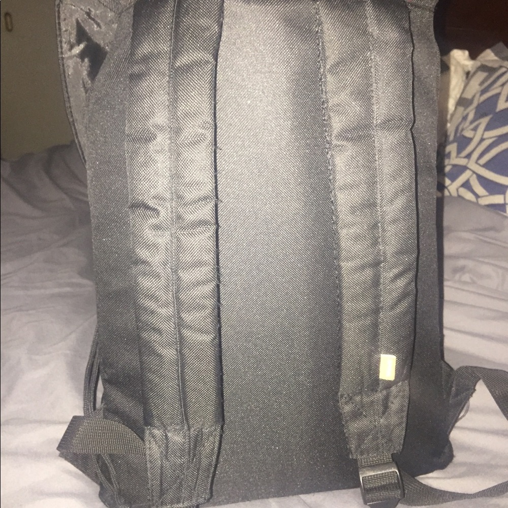 ASOS backpack - Picture 3 of 4