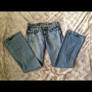 Vintage Miss Me Jeans JP4046-2. Size 28: Venice