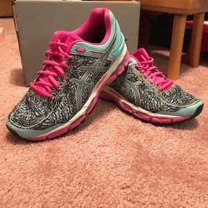 Asics 8.5 Gel-Kayano 22 Lite-Show