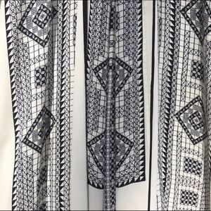 Bcbg Max Azria tribal Maxi dress. Size 4.