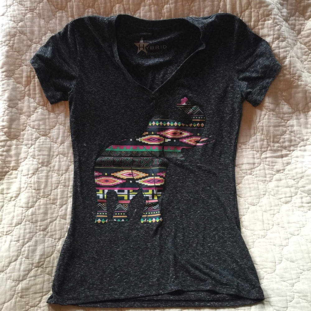 Elephant graphic tee!