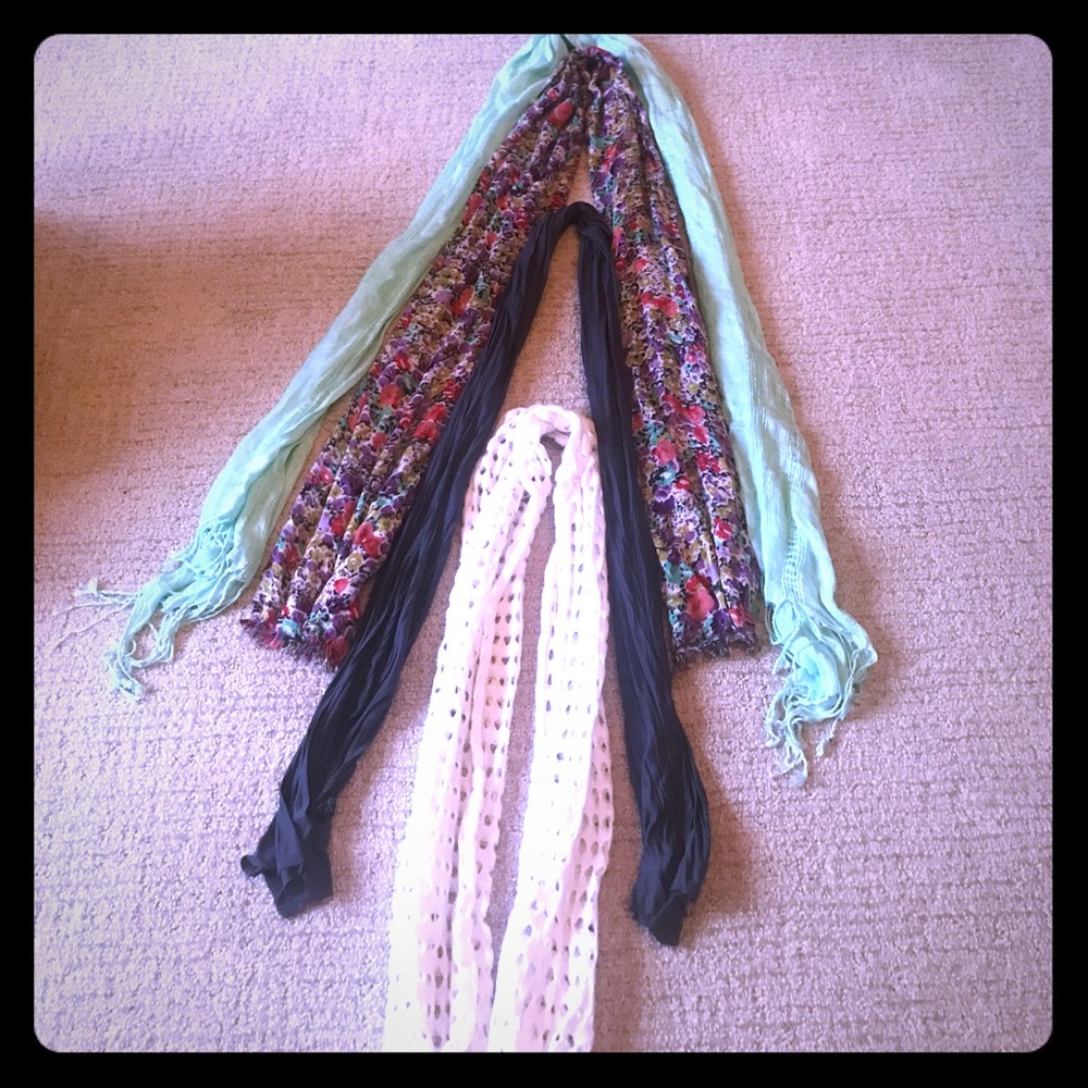 Scarf bundle!