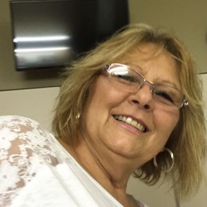 Meet your Posher, Debra