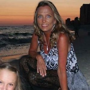 Meet your Posher, Dinah