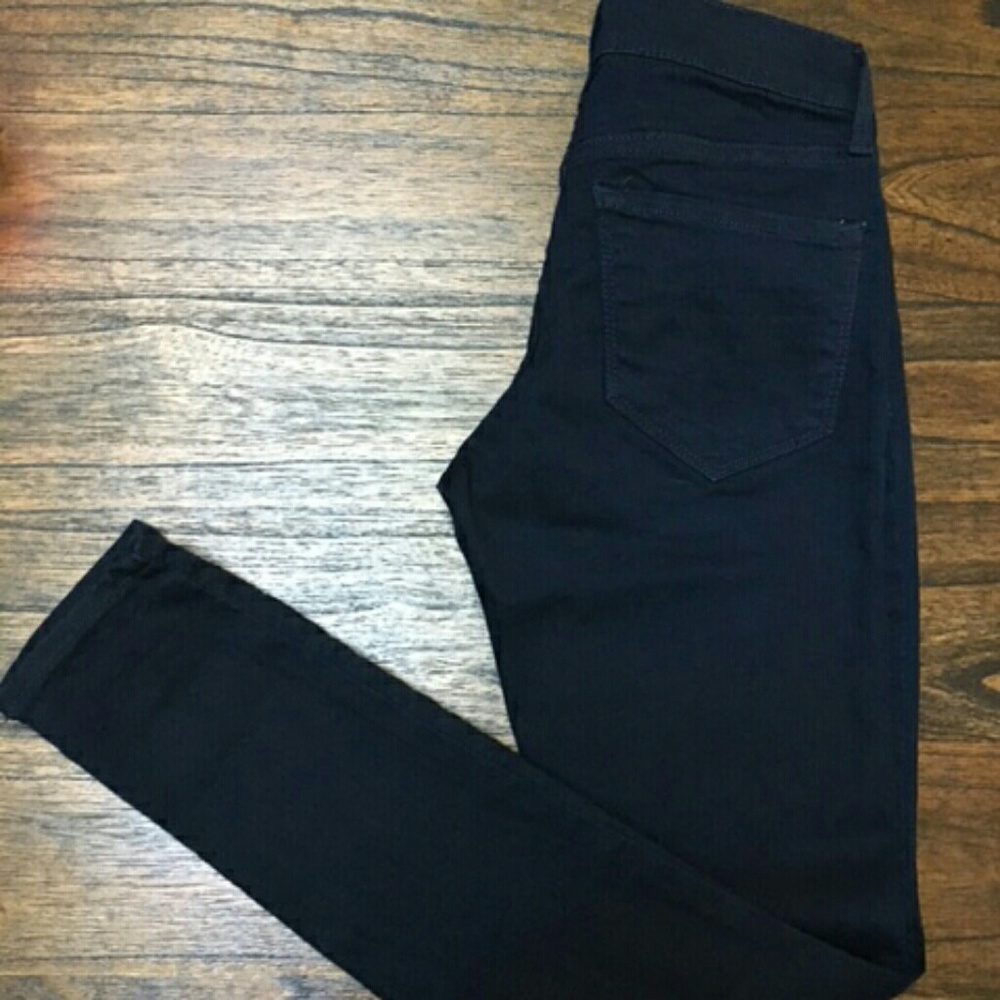 Old Navy Skinny Jeans.
