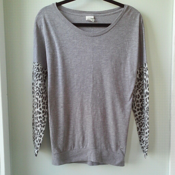 PINK Victoria's Secret Tops - Pink Victoria's Secret Long Sleeve Sz XS