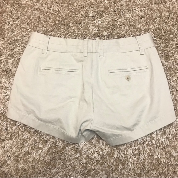 J. Crew “Broken in” Chino shorts - Picture 3 of 3