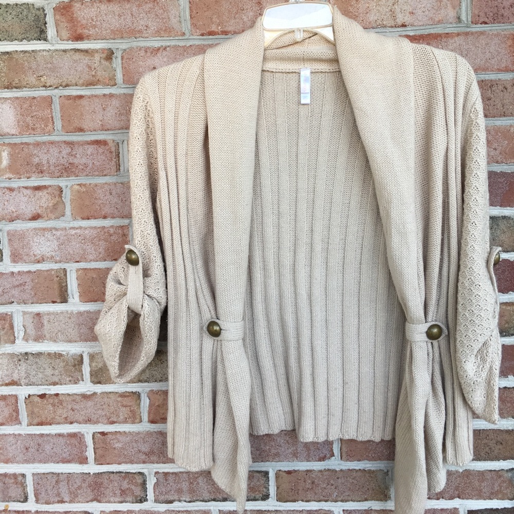 Cream 3/4 sleeve open front cardigan Size Large