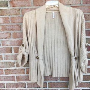 Cream 3/4 sleeve open front cardigan Size Large