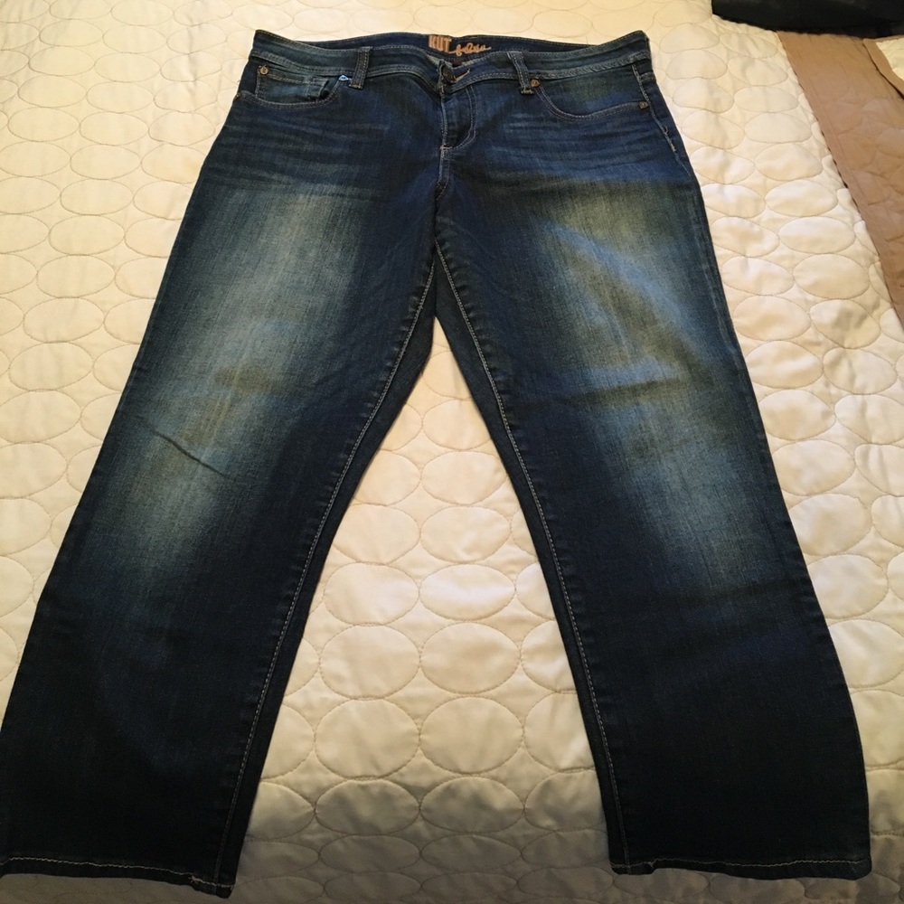 Cut from the kloth jean Capri 12