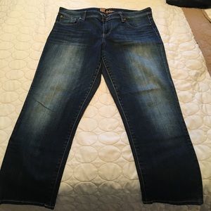 Cut from the kloth jean Capri 12