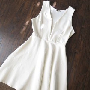 Marilyn Monroe inspired deep Vneck white dress
