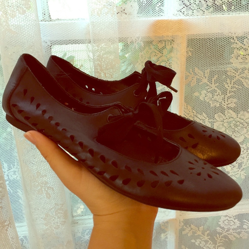 BOC Black Leather Maryjane Flats w/ Cutout Detail