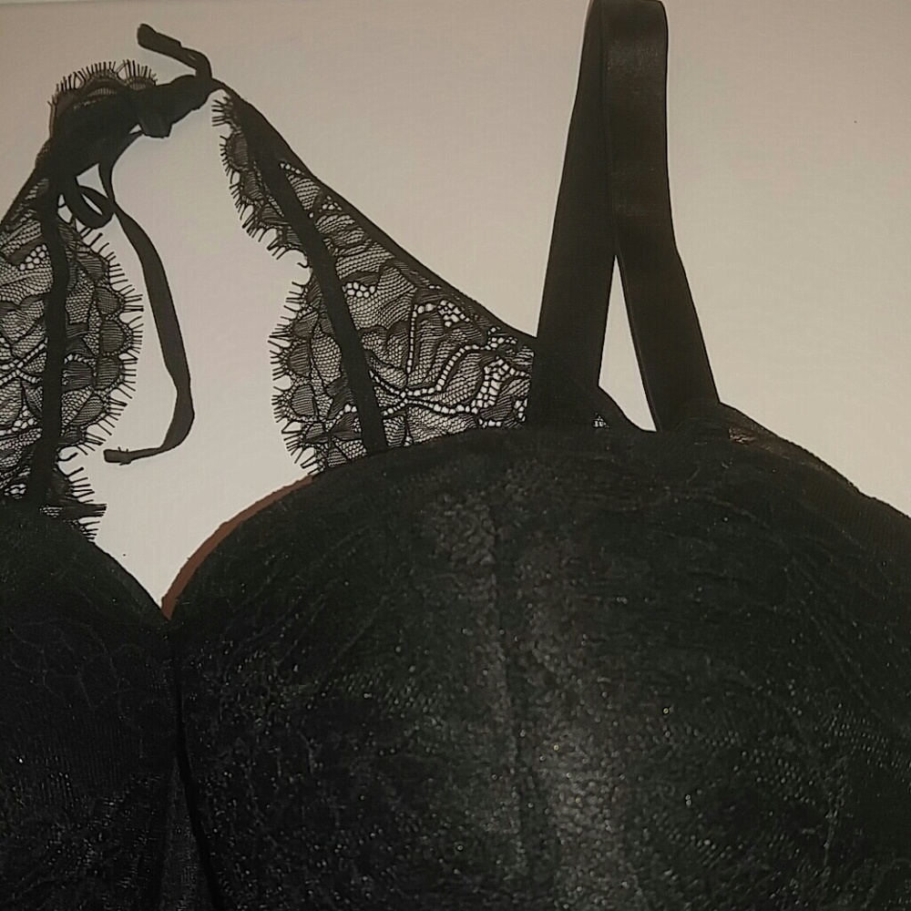 Bra - Picture 3 of 4