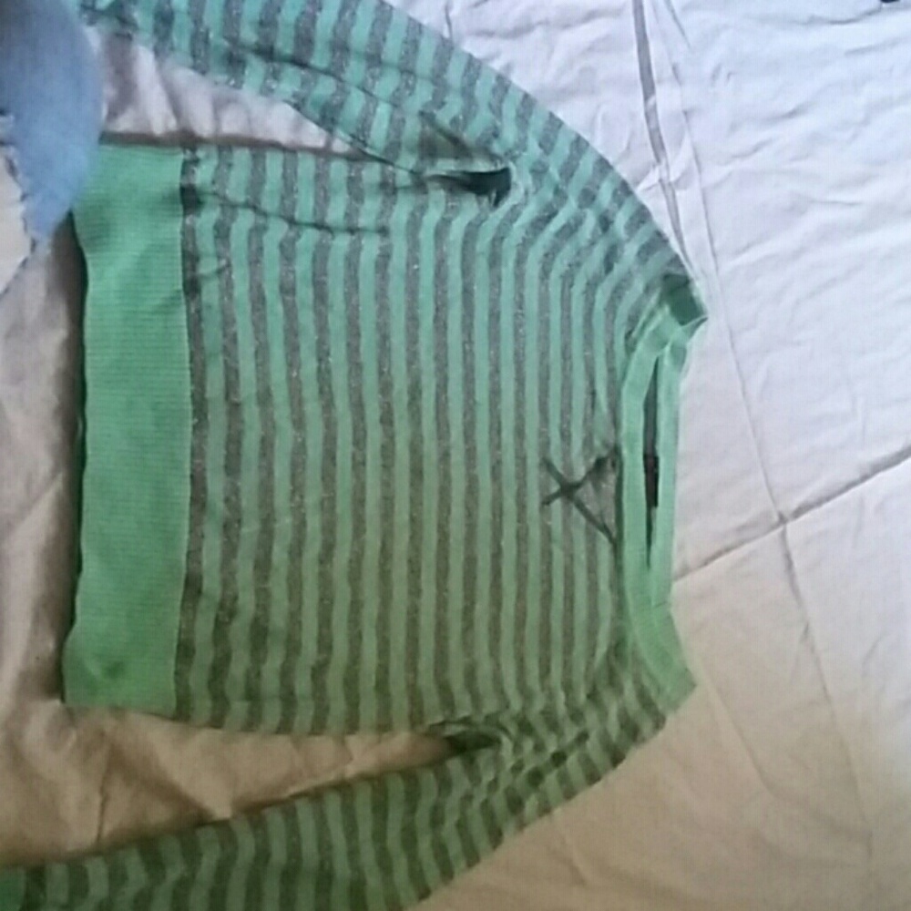 Super cute sparkley sweater