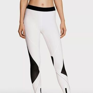 victoria’s secret running leggings white