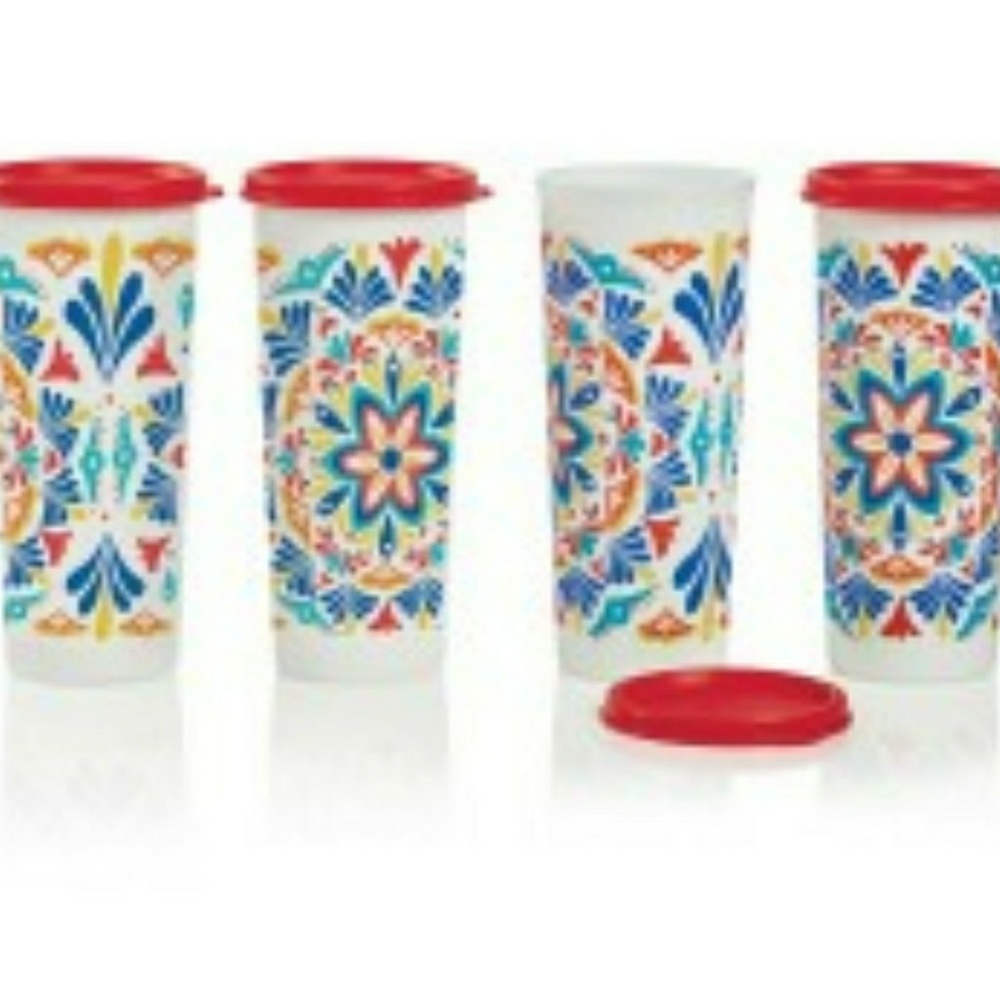 *New* Tupperware Tumblers set of 4