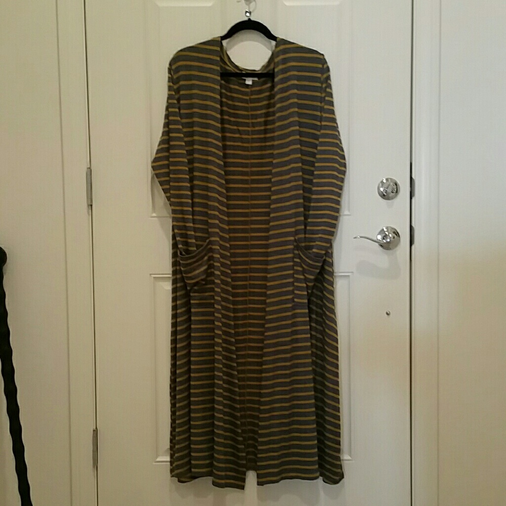 Lularoe Sarah Duster Size XL