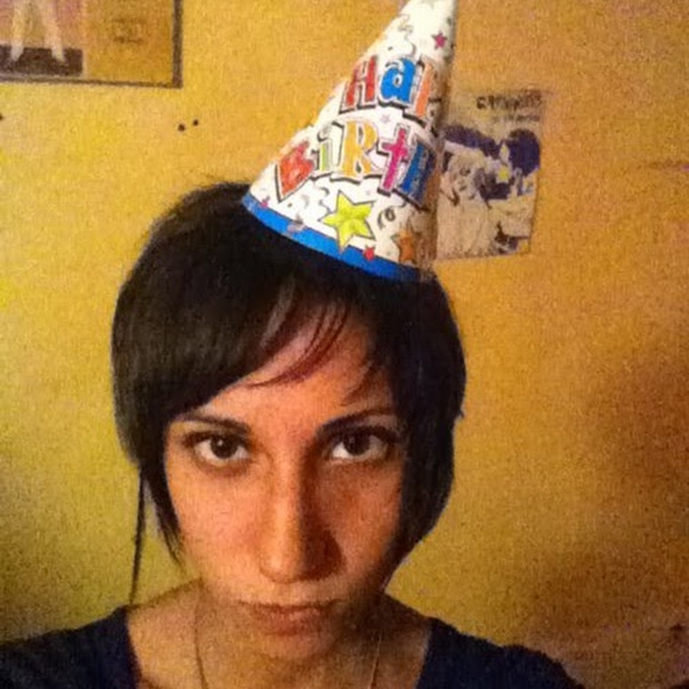 Meet your Posher, Hadas