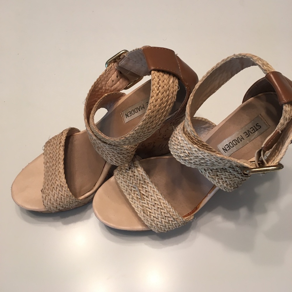 Steve Madden Platform Wedge