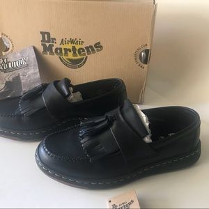 dr martens edison black