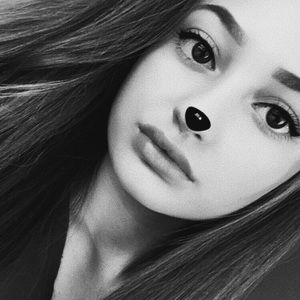 Meet your Posher, Brittney