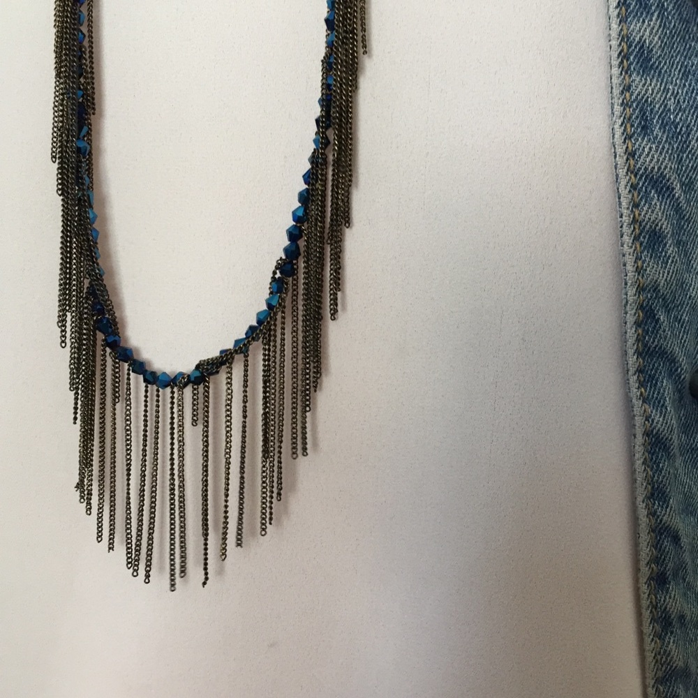 Urban Outfitters metal & crystal necklace - Picture 3 of 8