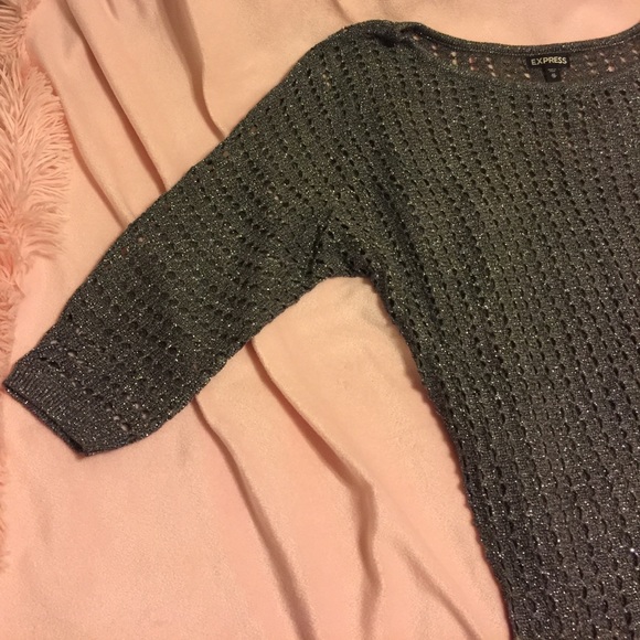 Express Sweater - Picture 3 of 4