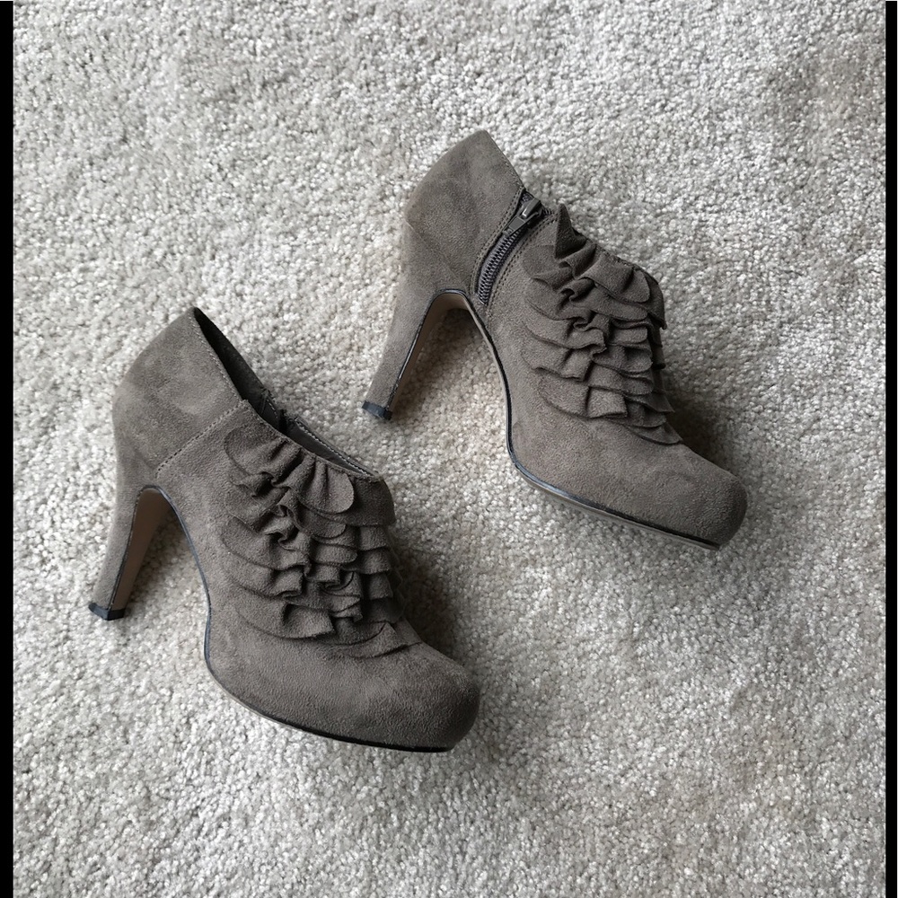 Gray Ankle Booties with Ruffle Detailing