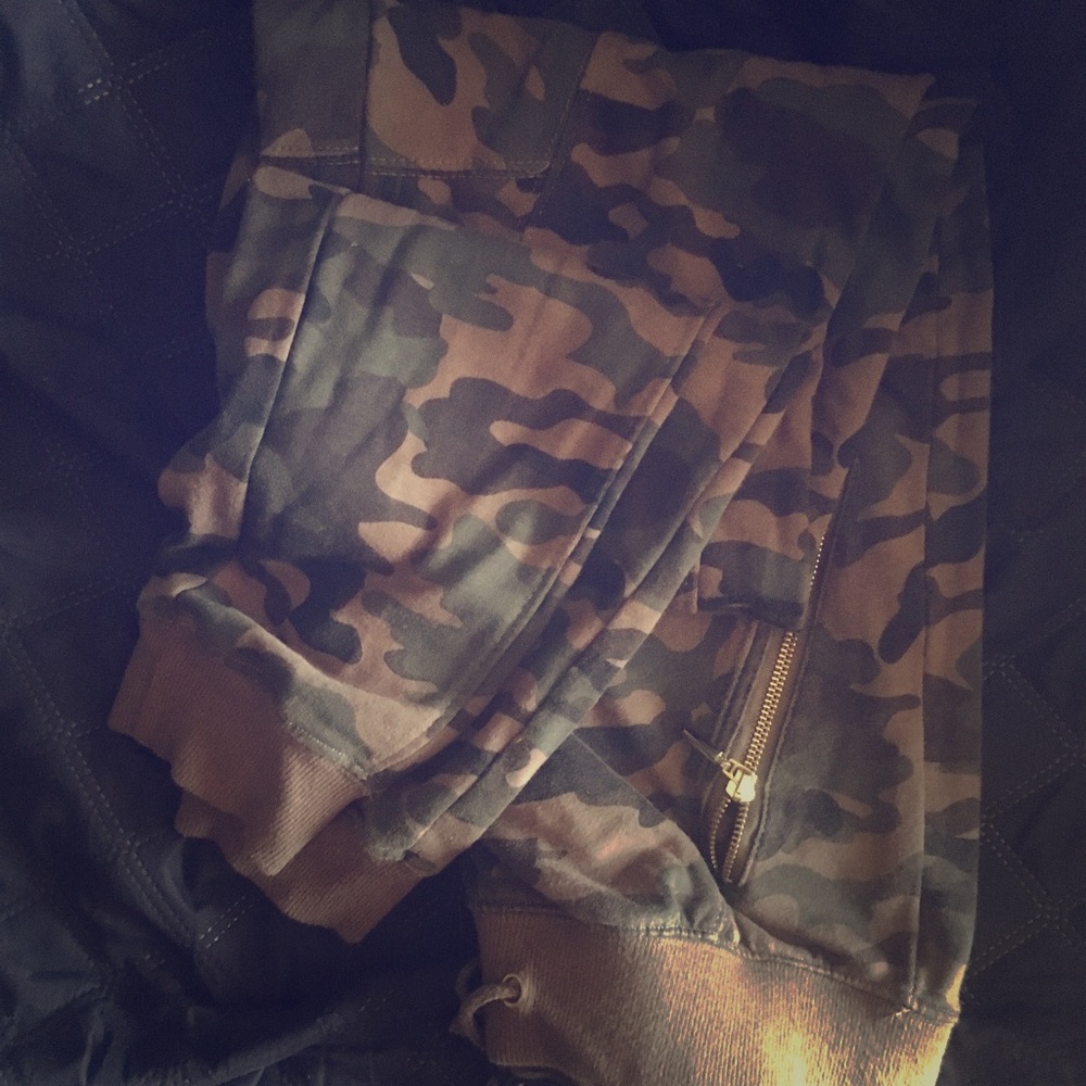 Armour  fatigue Joggers