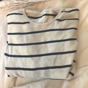 White and navy stripped brandy Melville sweater