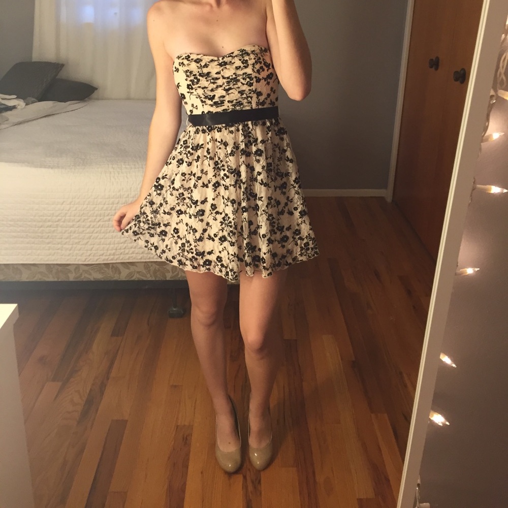 Pink Floral Lace Homecoming / Prom Dress