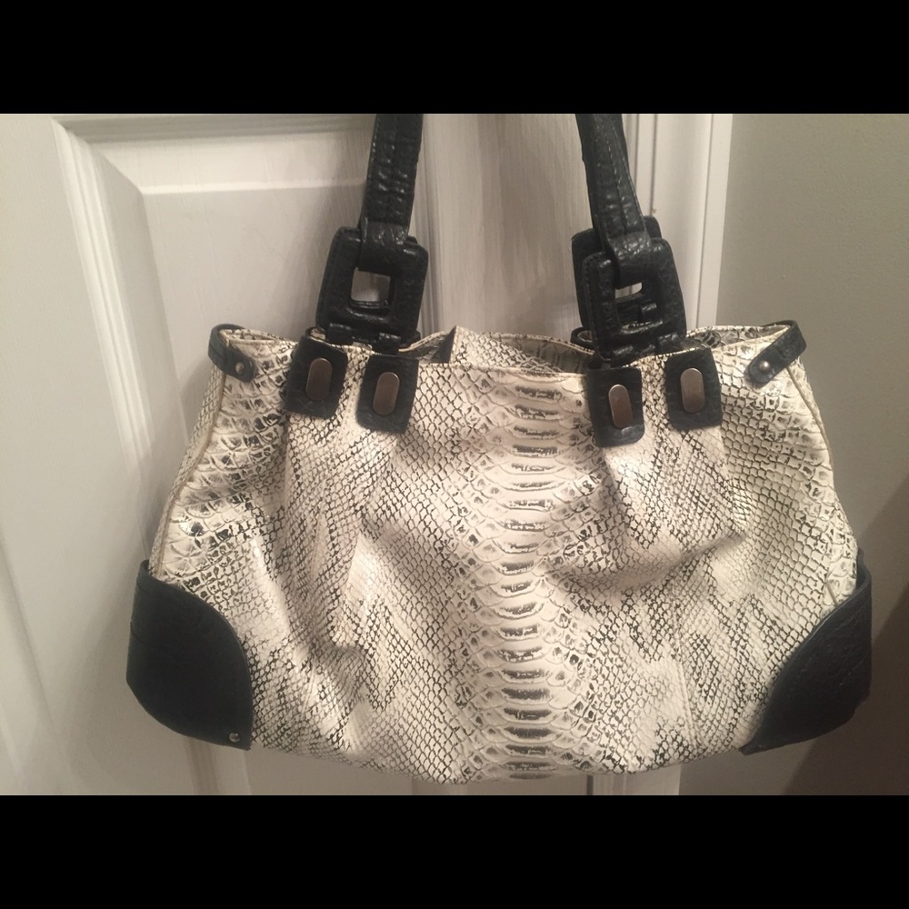 Large purse - Picture 2 of 5