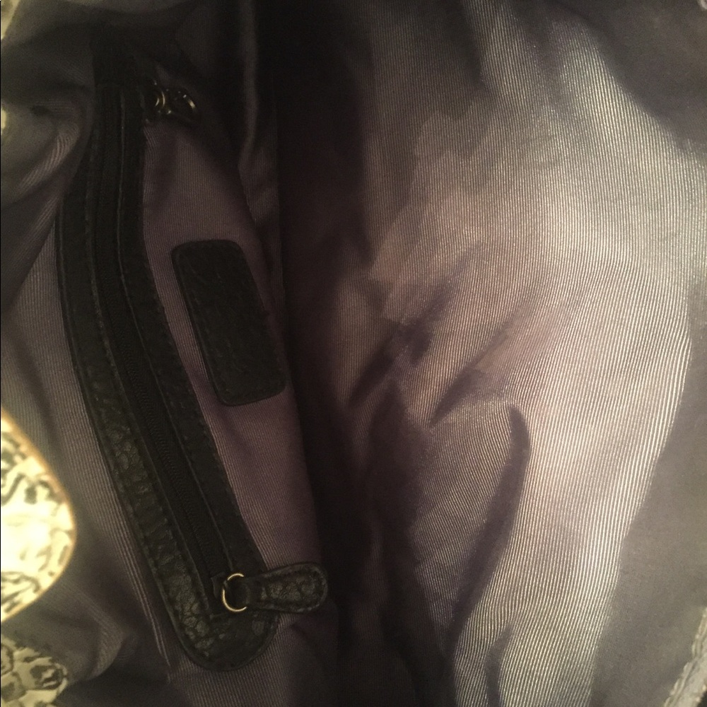 Large purse - Picture 5 of 5