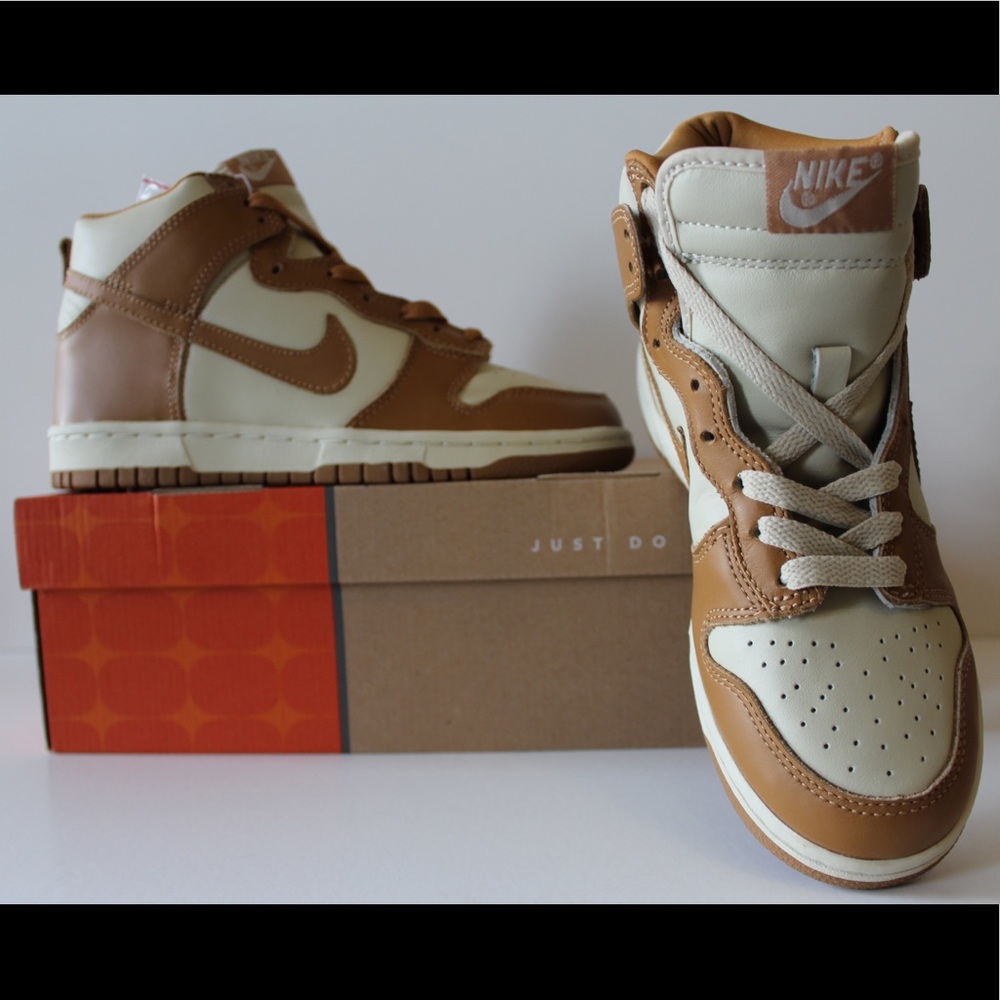 Nike Dunk High Wmns