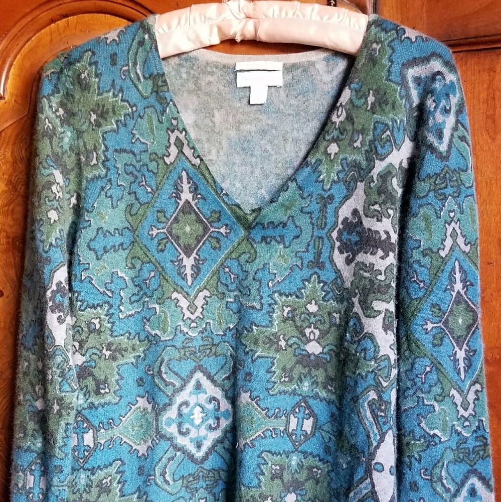 Charter club 100% Cashmere 2 ply v-neck sweater s