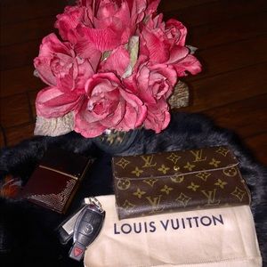 Louis Vuitton International Monogram Canvas Wallet