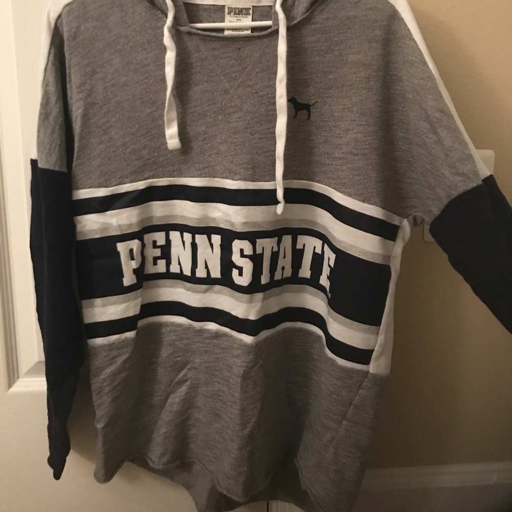 VS PINK Penn State Hoodie 🐾