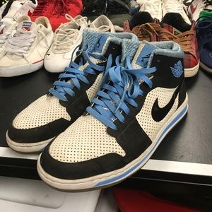 Jordan 1 Retro Sky Blue Black 11.5