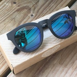 DIFF Eyewear Blue Polarized Sunglasses