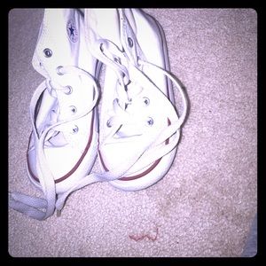 Children's white converse 9