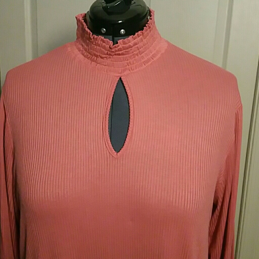 🍃🌺 BOGO NWT Coral Blouse🌺🍃 - Picture 2 of 7