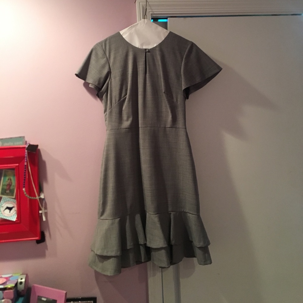 Grey banana republic fit and flare dress. 2