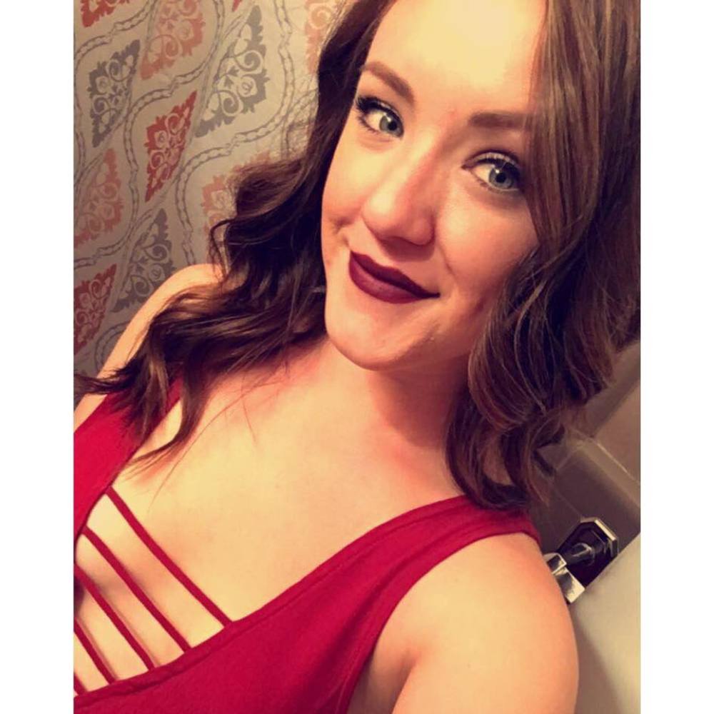 Meet your Posher, Malinda