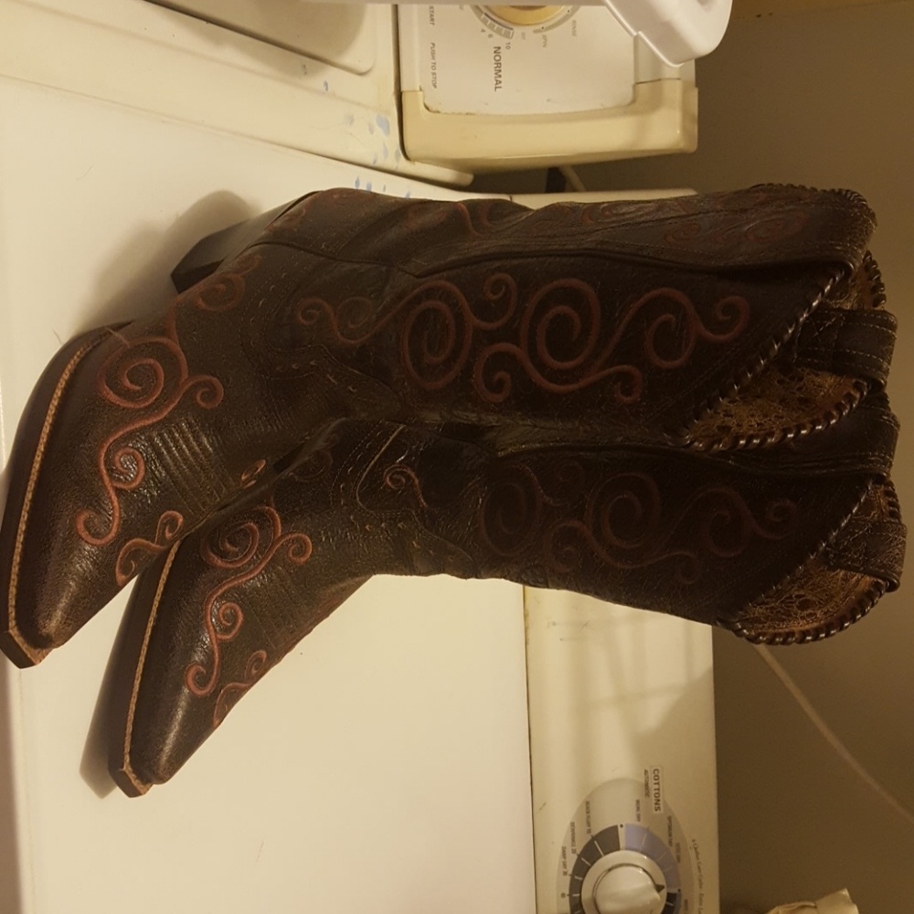 Ariat boots SOLD
