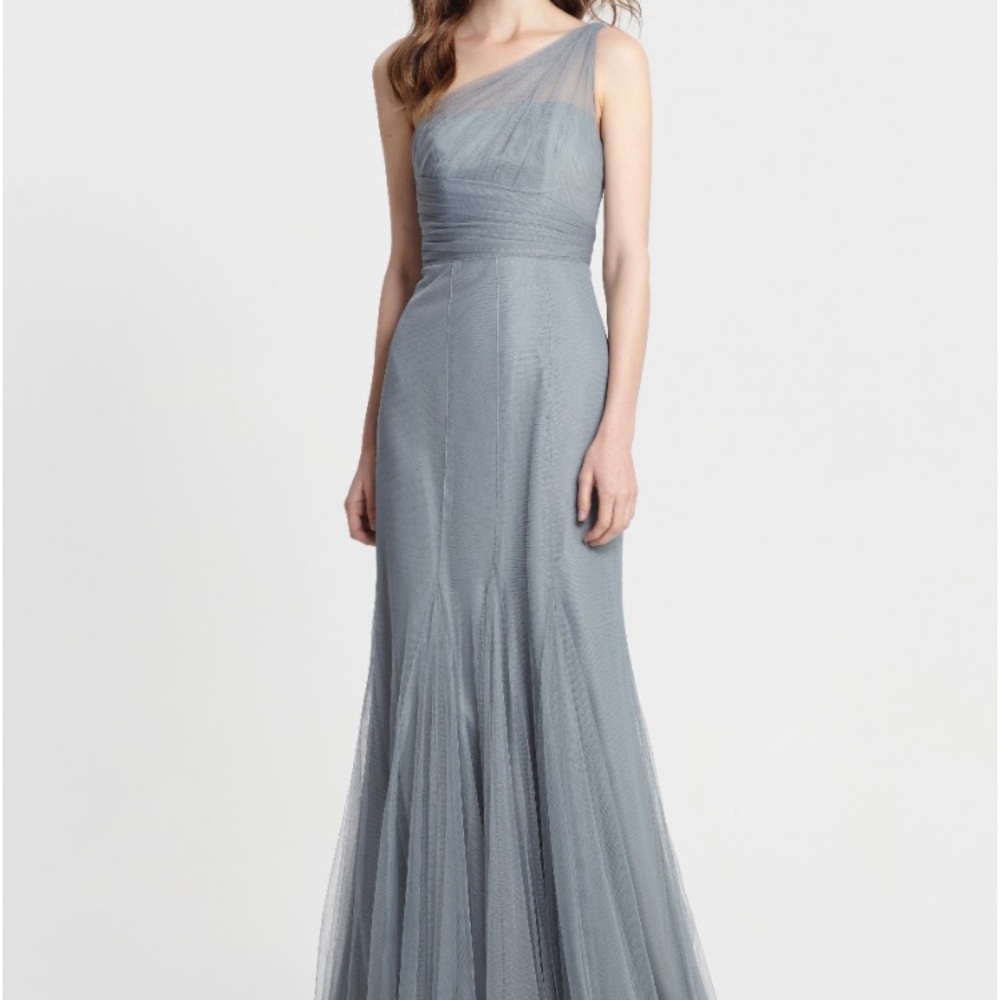 Monique Lhuillier one shoulder gown in Rose