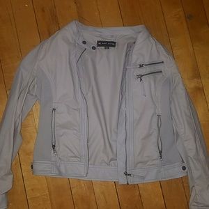 Blanc noir faux leather